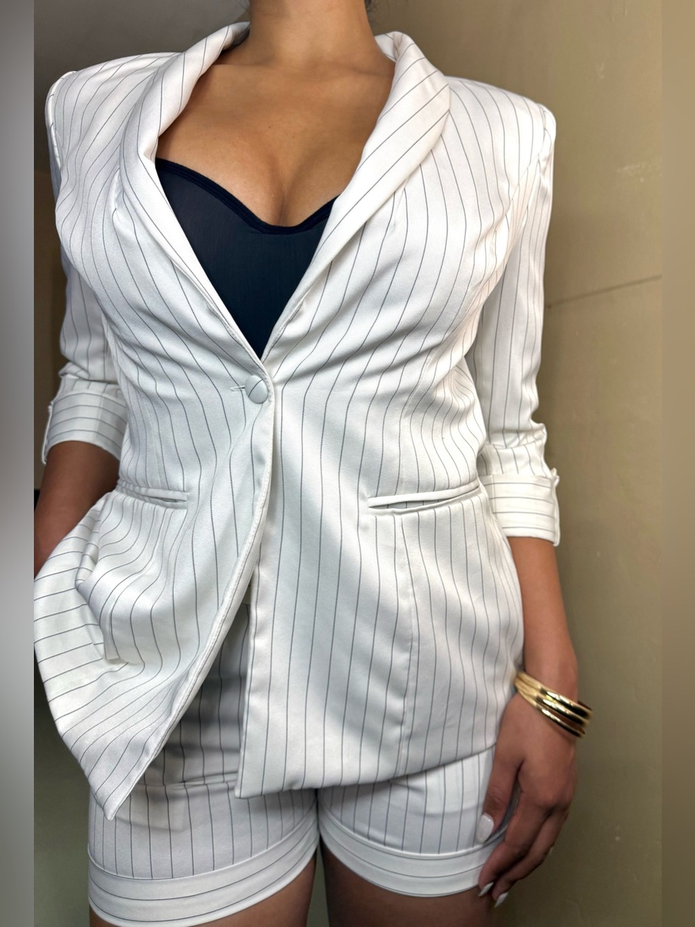 White CEFIAN Pinstripe Blazer & Belted Shorts 2-Piece Set - Picture 3 of 7